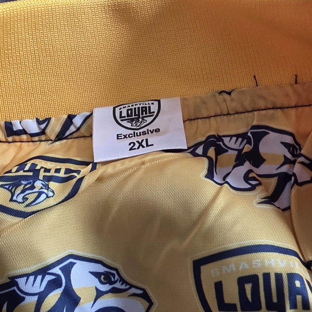 NWOT NHL Loyalty Exclusive Predators Jacket - Picture 4 of 8
